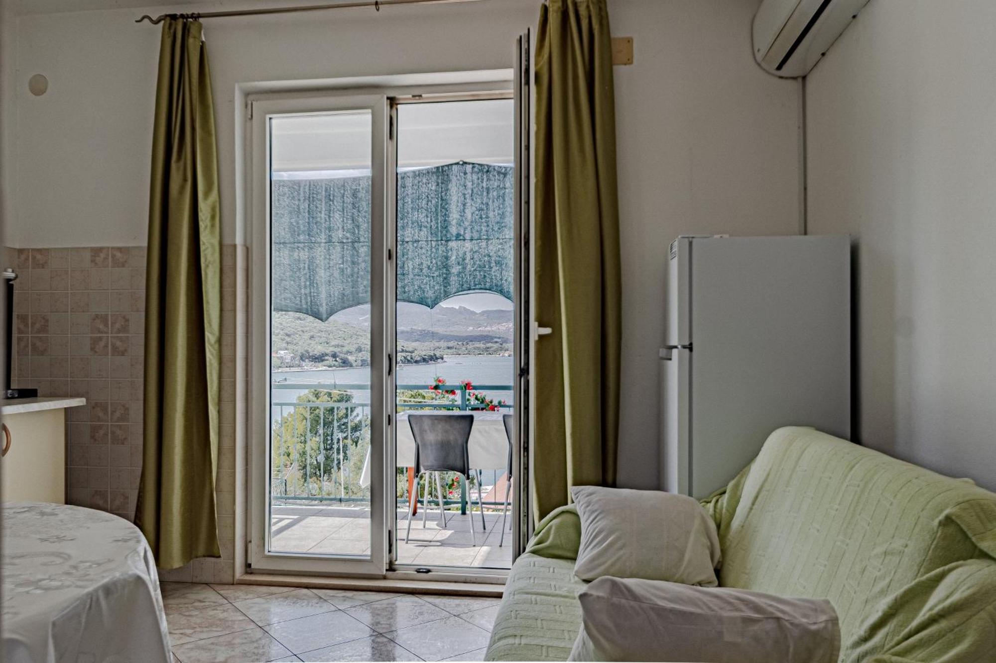 Apartments By The Sea Luka Dubrava, Peljesac - 14040 Putniković Habitación foto